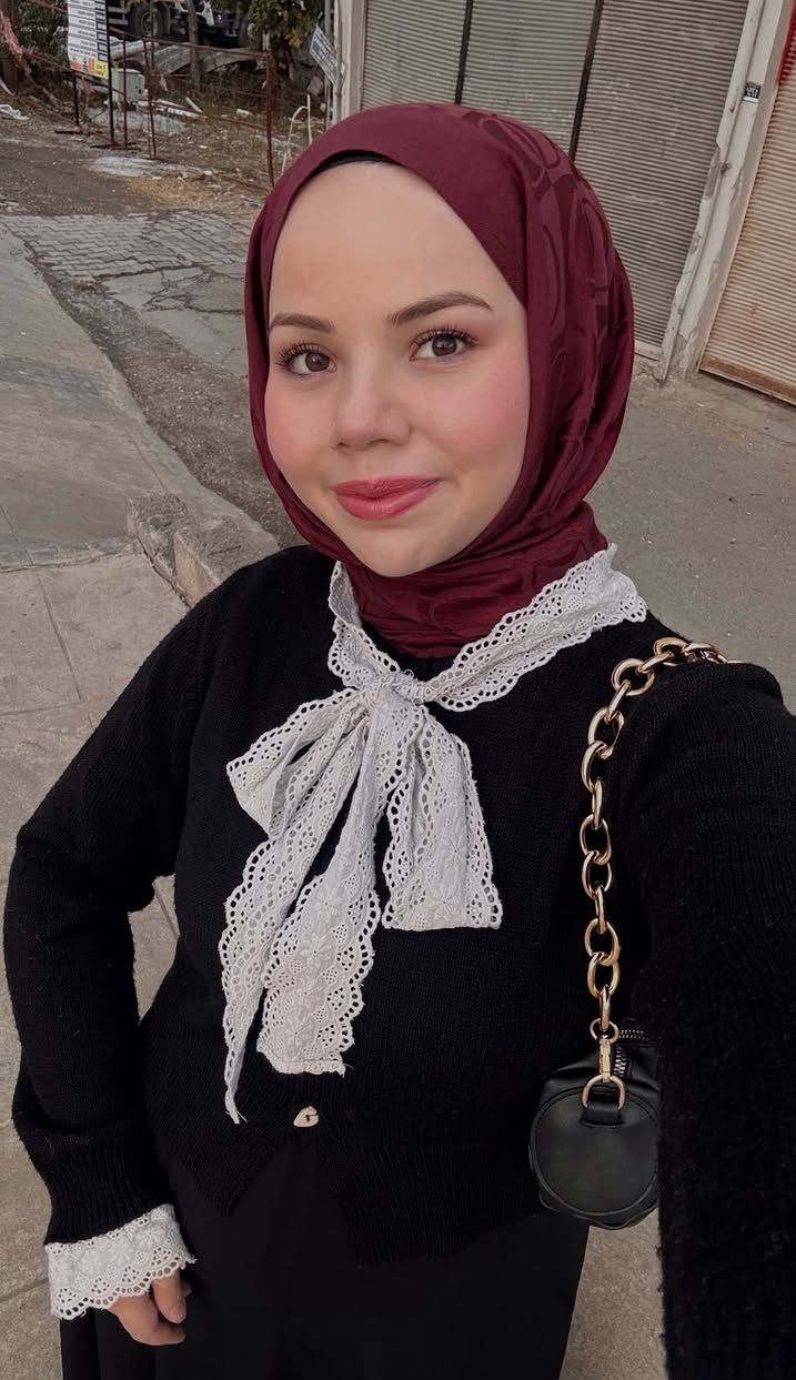 Mithatpaşa Destekleyici Kadın Escort Bayan İlayda