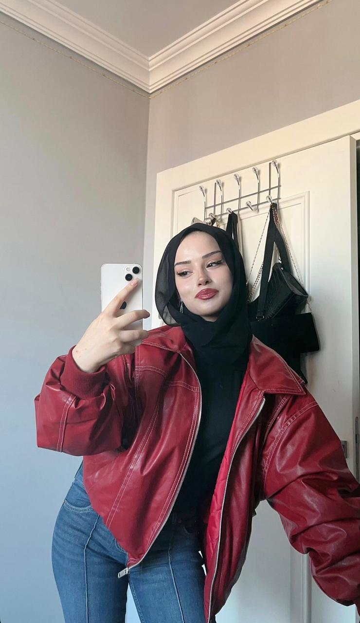 Purtuloğlu Zengin Escort Bayan Nehir